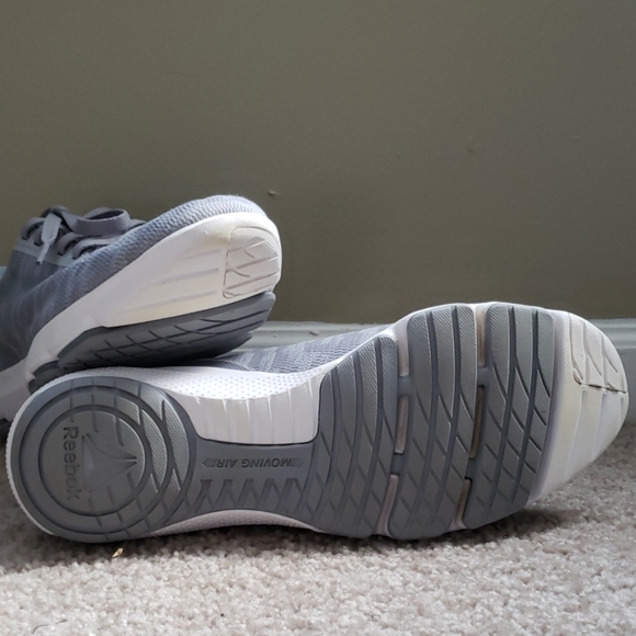 *SOLD* Reebok DMX shoes - Picture 7 of 7